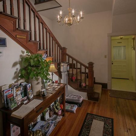 Taylor House Inn バナー・エルク エクステリア 写真