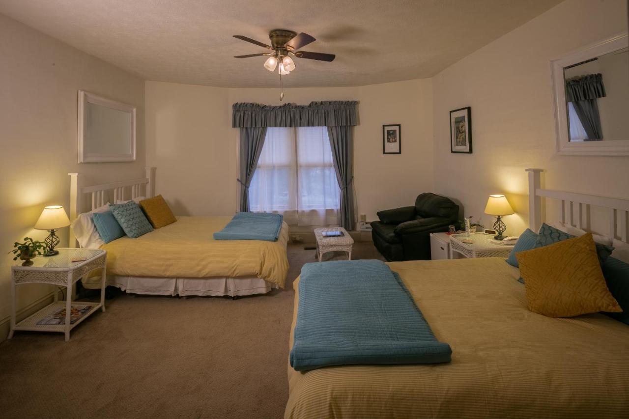 Taylor House Inn バナー・エルク エクステリア 写真