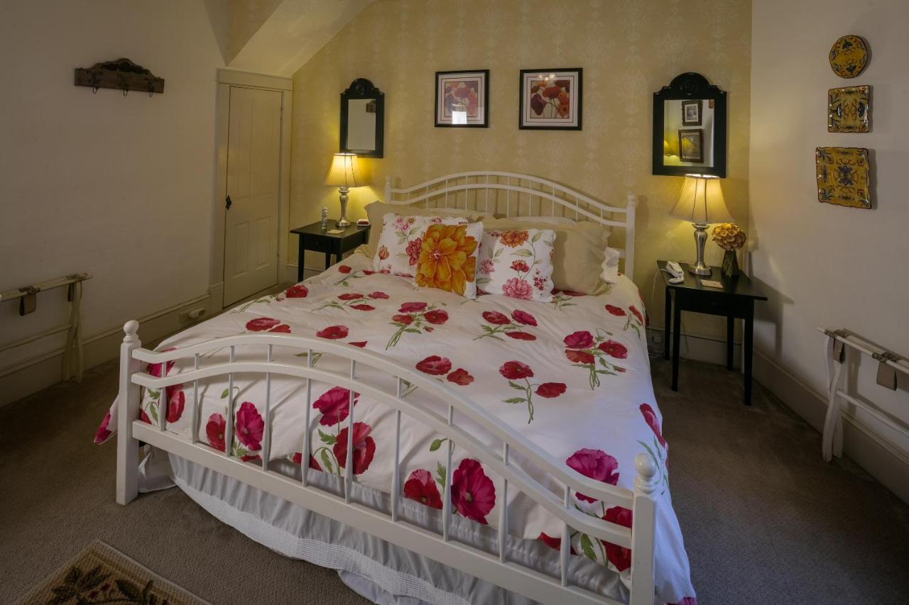 Taylor House Inn バナー・エルク エクステリア 写真