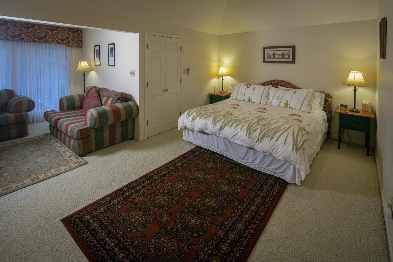 Taylor House Inn バナー・エルク エクステリア 写真
