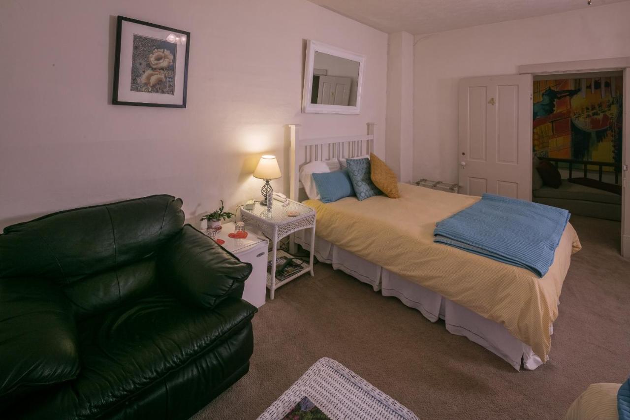 Taylor House Inn バナー・エルク エクステリア 写真