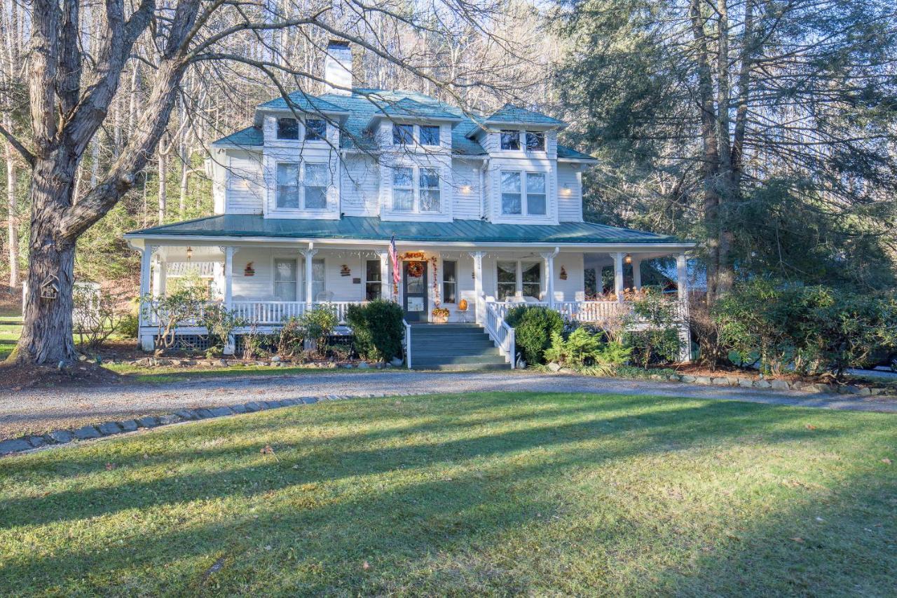Taylor House Inn バナー・エルク エクステリア 写真
